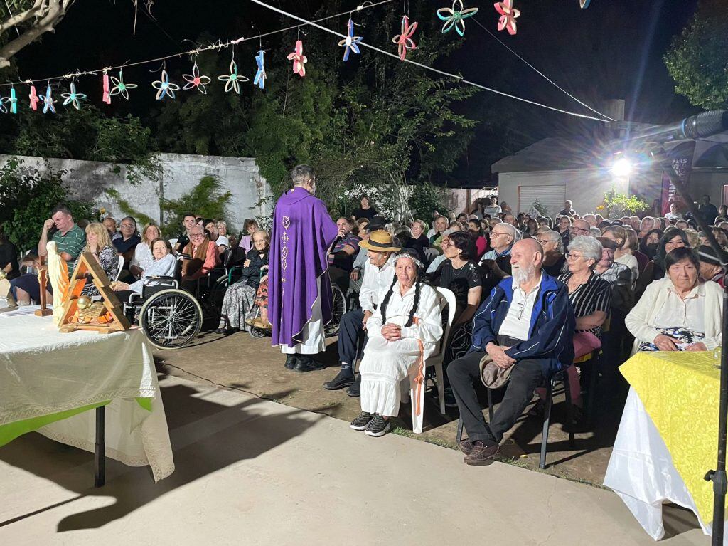 Pesebre Viviente Hogar de Ancianos Arroyito 2024