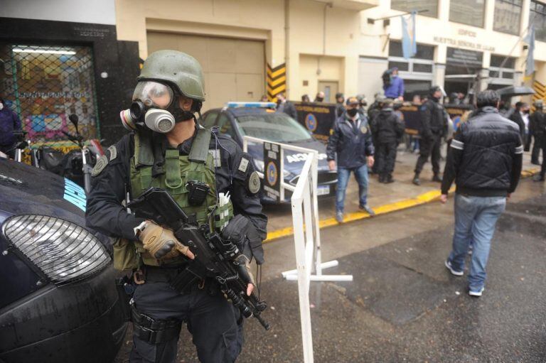 La Policía Federal detuvo a 22 acusados por espionaje ilegal durante el gobierno de Mauricio Macri. (Federico López Claro)