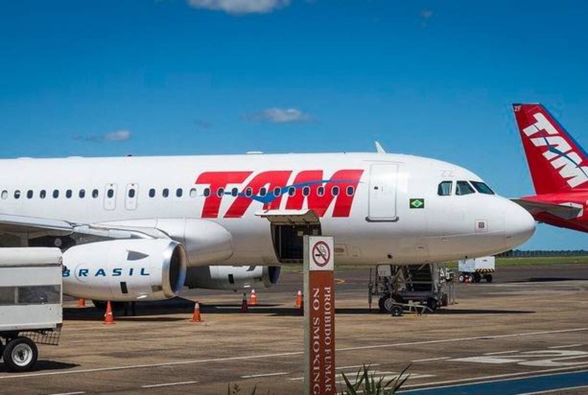 Negativa del Reino Unido: debido a que no quieren que las Malvinas se conecten con un vuelo continental, el Gobierno quitó el vuelo que las unía con San Pablo
