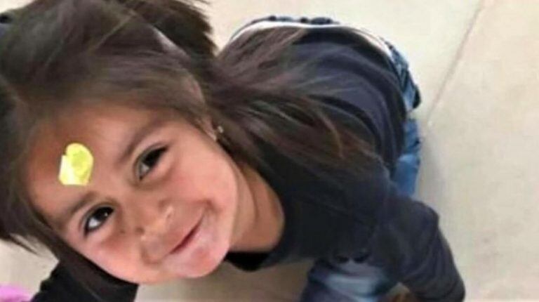 RÍO NEGRO. Nahiara tenía 3 años y su cuerpo presentaba golpes. (Foto: Facebook/Anahi Cailotto).