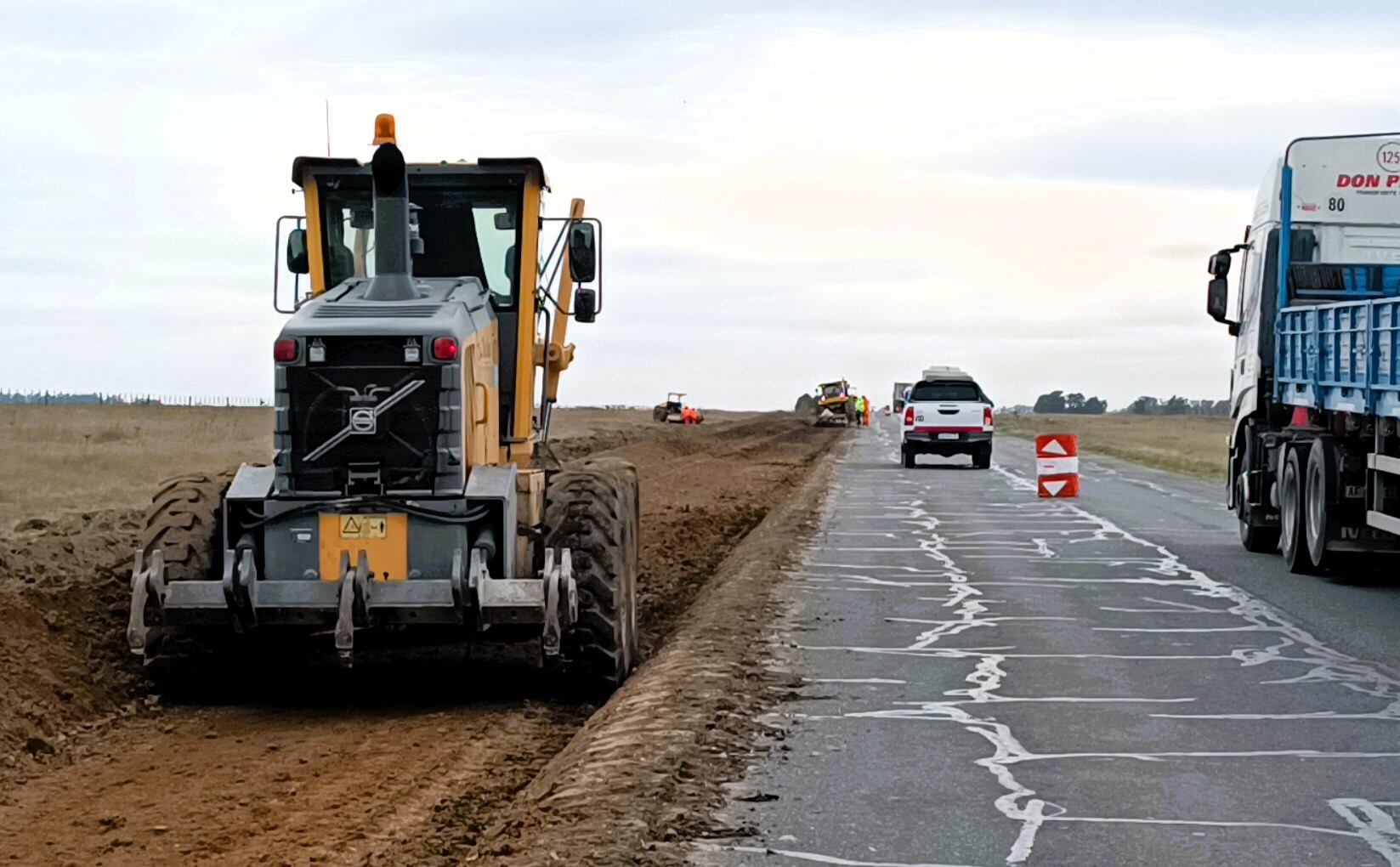 Avanzan los trabajos de repavimentación de la Ruta Nacional Nº3 entre Tres Arroyos y Gonzales Chaves