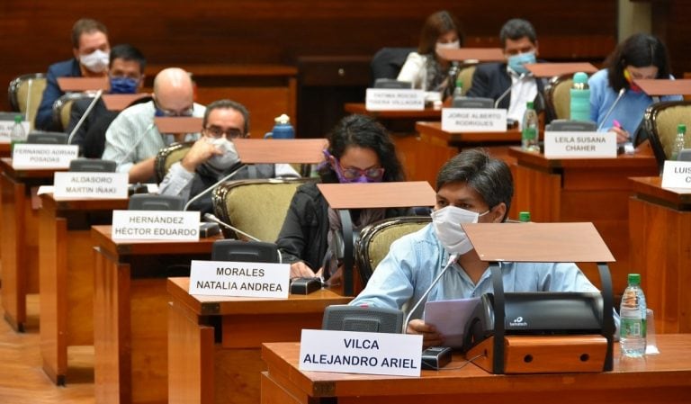 El diputado Alejandro Vilca, del Frente de Izquierda, señaló sus críticas al decreto del Poder Ejecutivo.