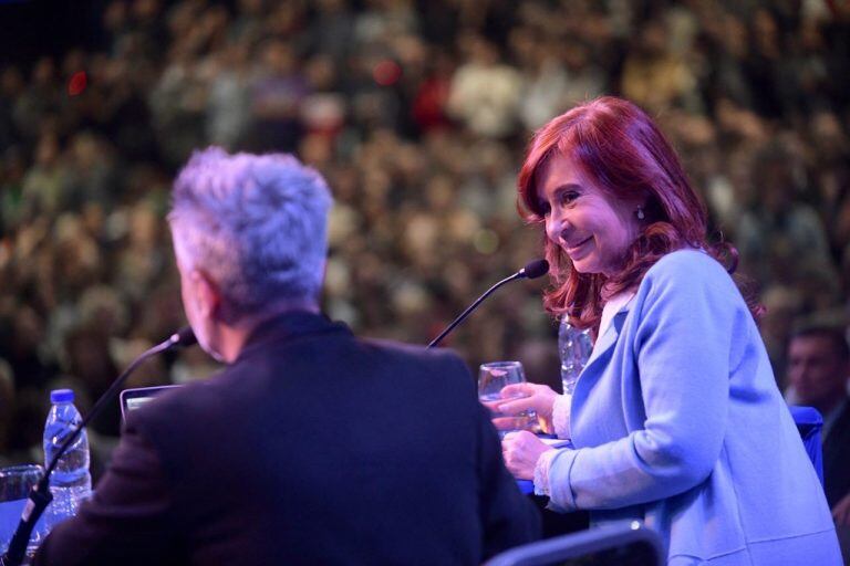 Presentación del libro de Cristina en Rosario (Unidad Ciudadana)