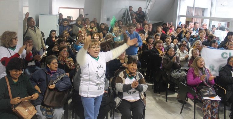 Delegados y enfermeros apoyan la continuidad de Yolanda Canchi al frente de ATSA