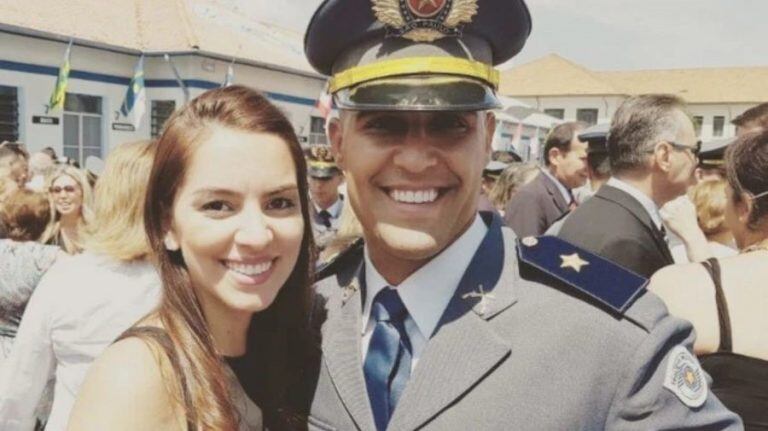 Flavio ya estaba nervioso por la demora cuando un pariente entró a la Iglesia a pedir ayuda porque la novia se había desvanecido. Crédito: Gentileza NOTICIAS FOCUSON.