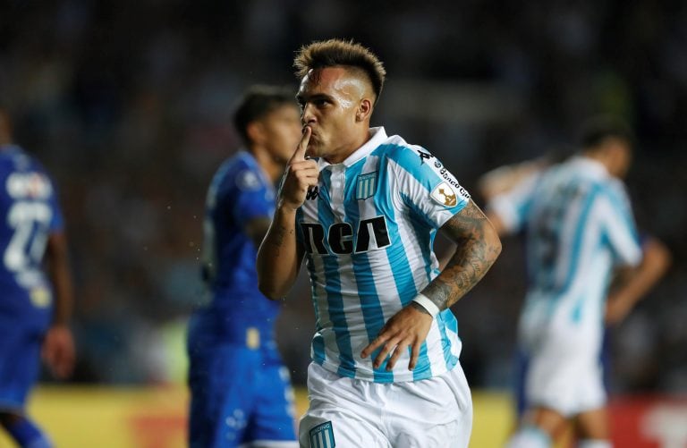 Lautaro Martínez dejará una suculenta suma de dinero en las arcas de Racing. EFE/David Fernández