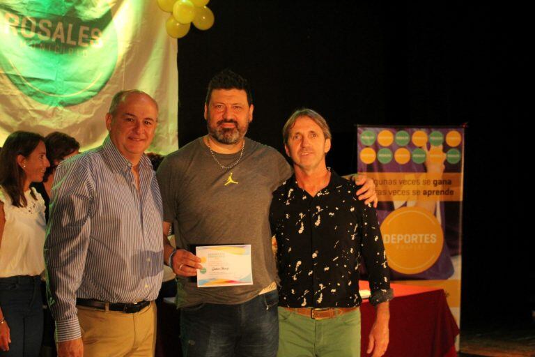 Gustavo Munafó, entrenador del seleccionado de basquet de Punta Alta. Finalista nacional con el U-15 de 9 de Julio de Bahía Blanca