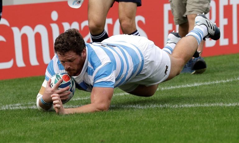 Julián Montoya, la figura de Los Pumas, anotó tres tries. Foto: AP/Aaron Favila.