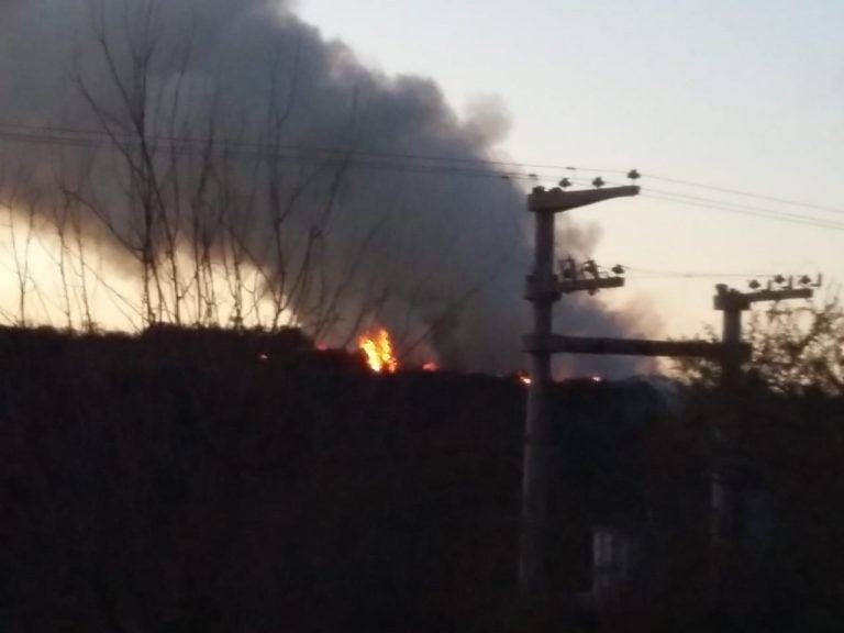 2° Incendio en la planta de tratamiento de residuos de Unquillo (Foto: Alejandra Rodiño)