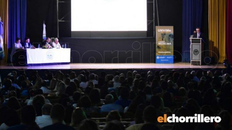 Presentación de la carrera de Medicina, en San Luis.