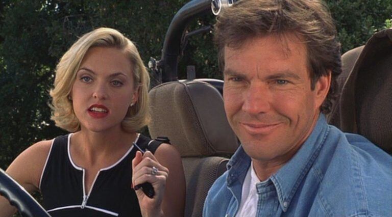 Dennis Quaid le dio vida al padre de las gemelas, mientras que Elaine Hendrix interpretó a la malvada futura madrastra de las niñas. (web)