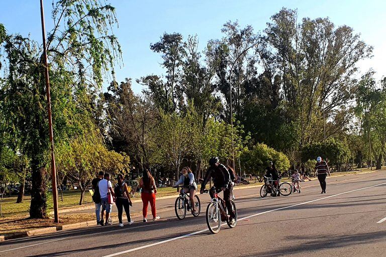 El "andar en bici" cada vez más frecuente en Carlos Paz.