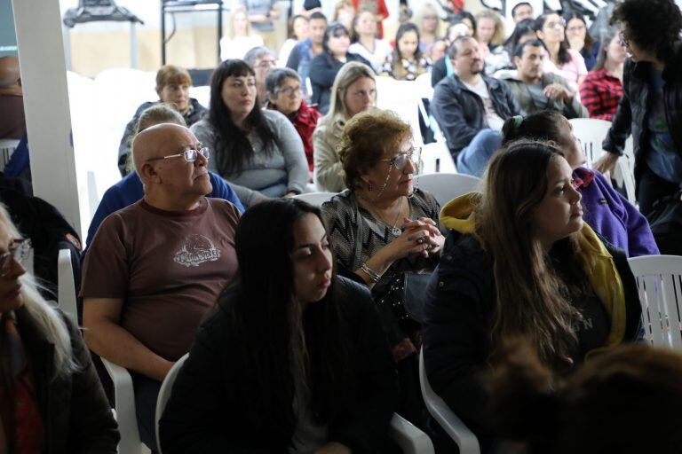 Jornada "Claves para convivir mejor con nuestros adultos mayores"