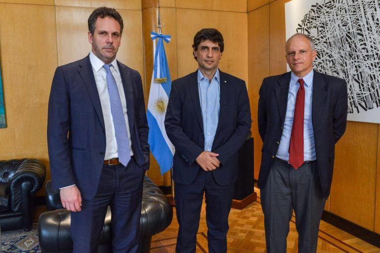 Reunión del Gobierno con el FMI.