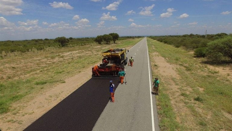 La obra se ejecutó a lo largo de 102 kilómetros de extensión, desde la localidad de Luján hasta La Chañarienta.