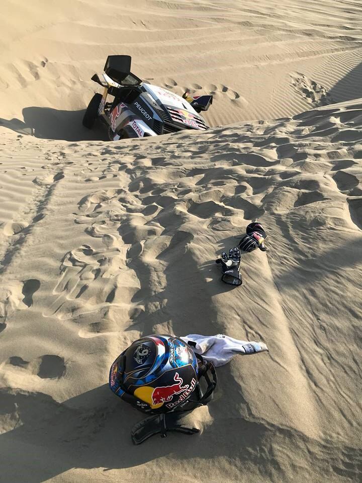 El abandono de Loeb en el Dakar.