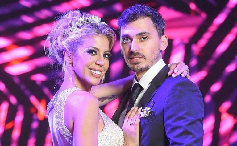 Maca Rinaldi agarró el ramo en la boda de Virginia Gallardo y le metió presión a Fede Hoppe (Foto: Instagram)