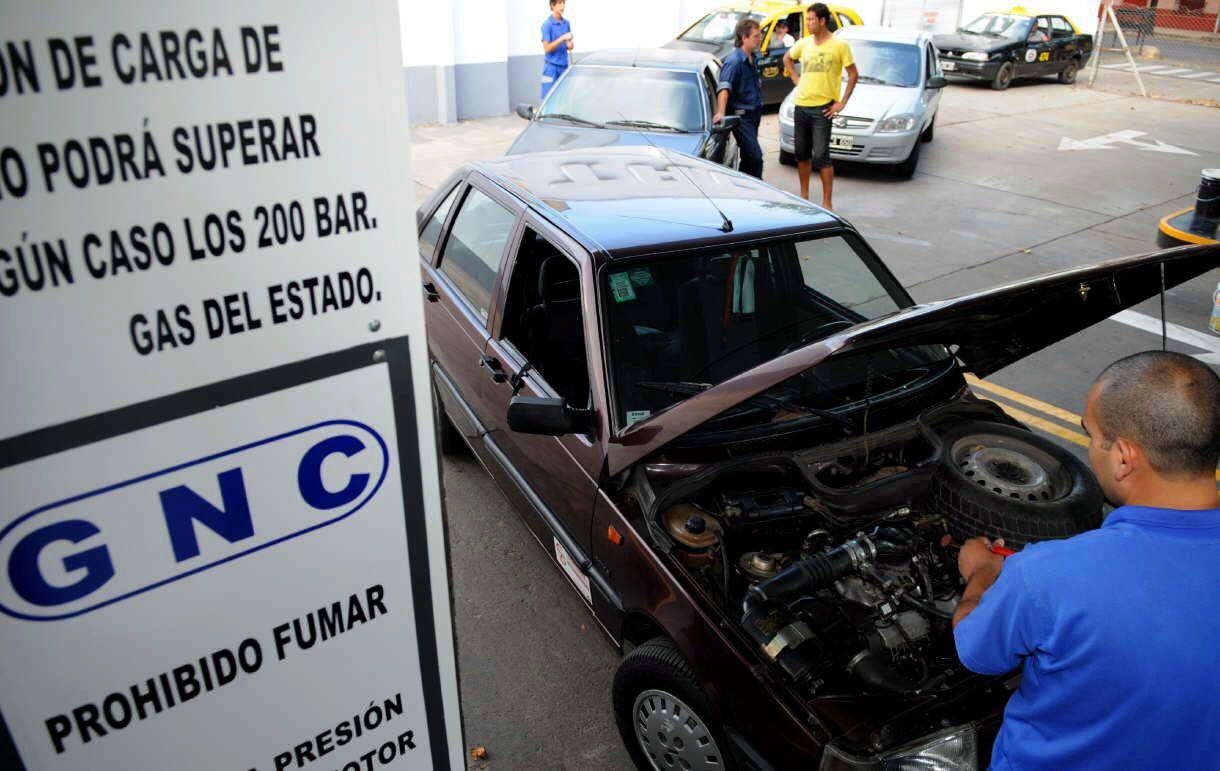 La víctima fue sorprendida en una estación de servicio de GNC ubicada en la ruta 50 de Guaymallén. Foto: Imagen ilustrativa.