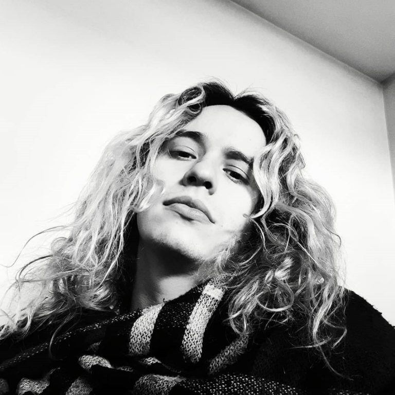 Julieta Prandi criticó a las personas que juzgaron su relación con el guitarrista de Airbag