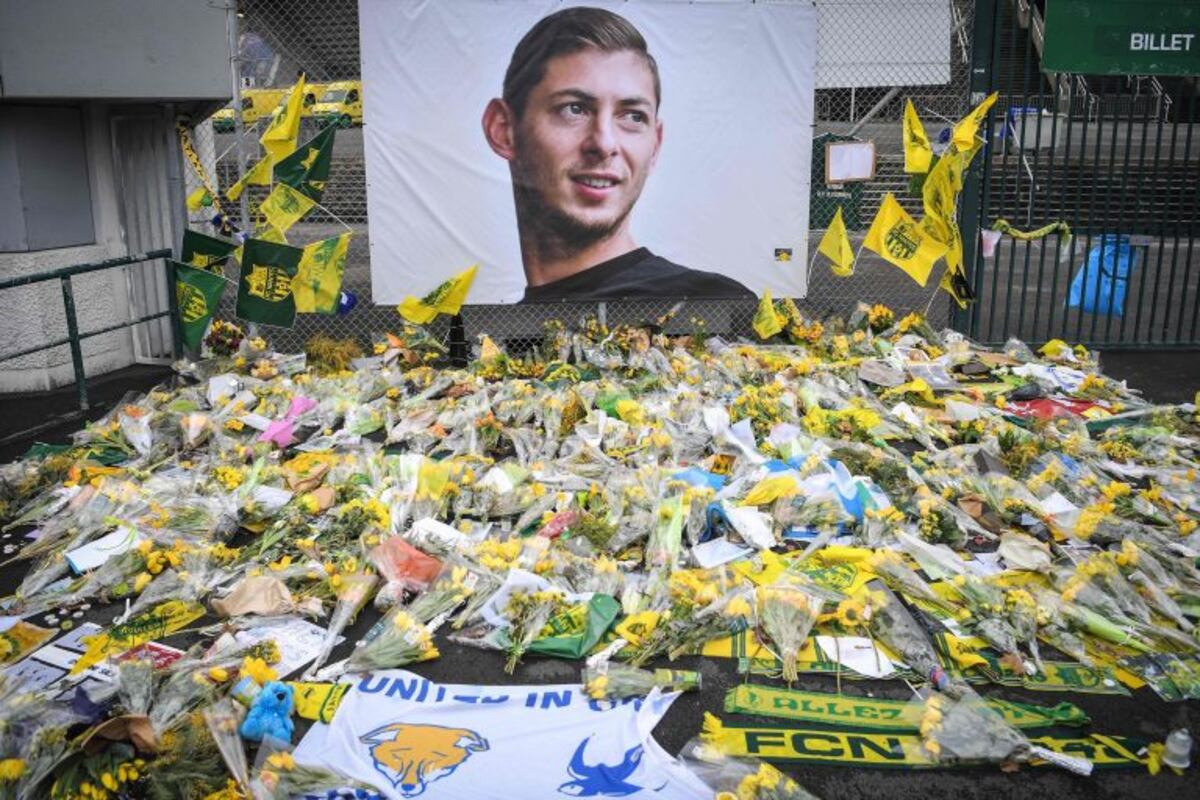 "Intentamos sacar fuerzas desde donde no hay", dijo el papá de Emiliano Sala