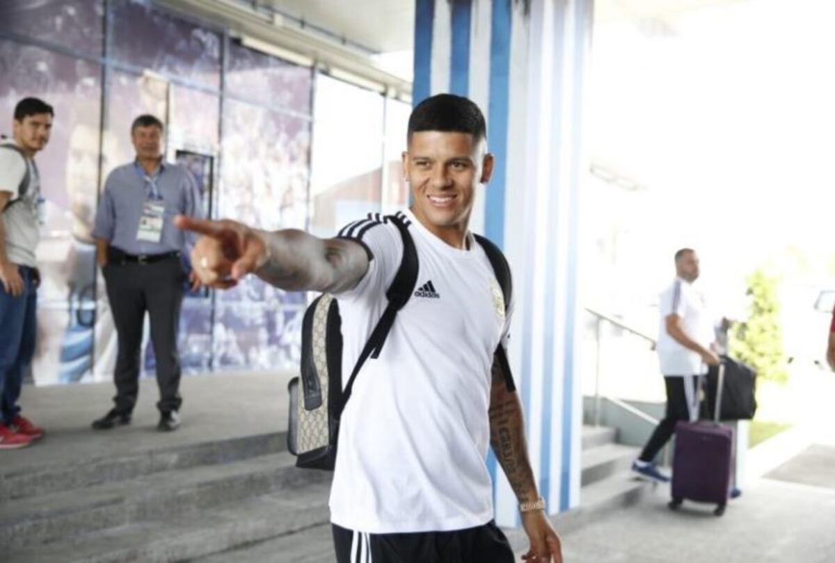 La Selección Argentina ya está en Kazán para buscar el pase a cuartos de final