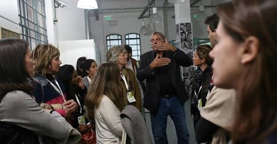 Puerto deseado muestra itinerante de violeta parra