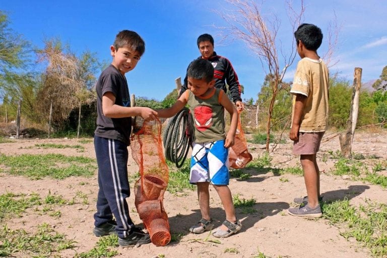 Quienes quieran colaborar con el sueño de los chicos del Barrio La Estación de La Rinconada pueden comunicarse con Cristian: 264 581-719.