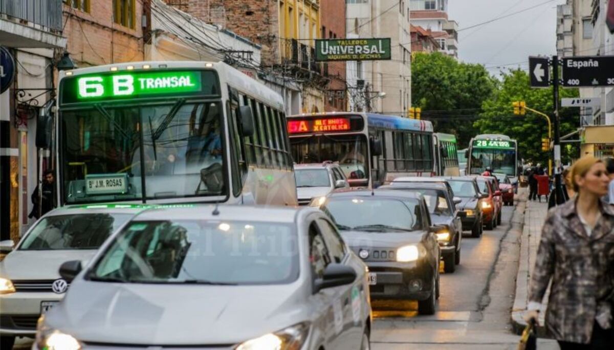 Analizan la circulación de vehículos por patentes en Salta