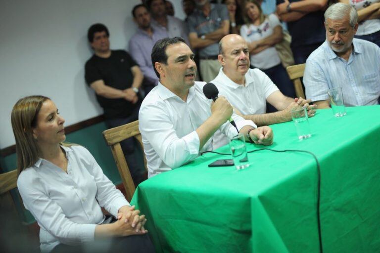 Gustvao Valdés en conferencia de prensa