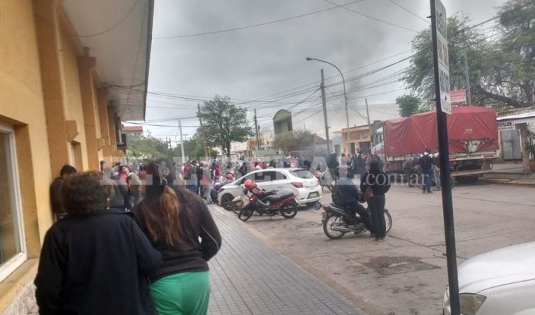 protesta fuera de Anses. Gentileza El Liberal.