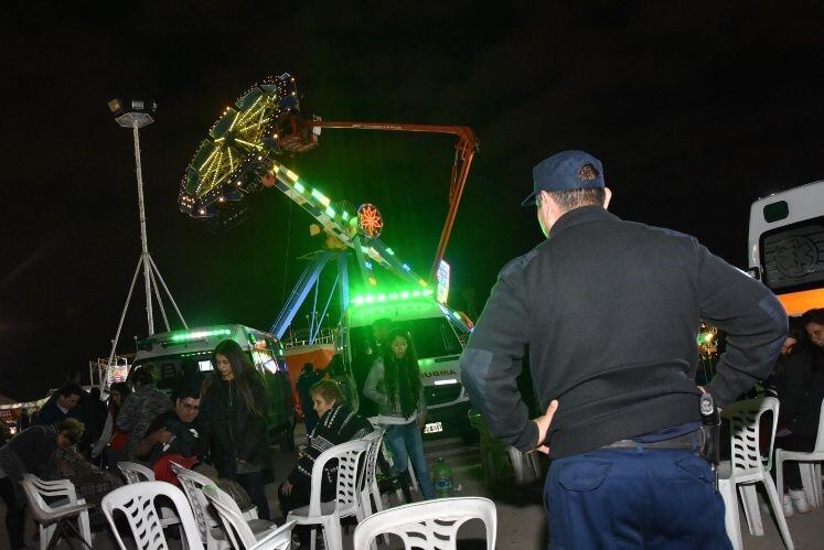 Las personas estuvieron casi 5 horas esperando para ser rescatadas.