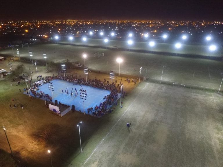 Las 6 hectáreas del predio ubicado en el extremo sur de la ciudad quedaron iluminadas y cambiaron la fisonomía del barrio.