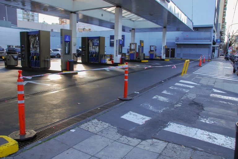 Una estación de servicio vacía debido a la huelga general