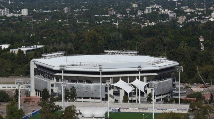 Estadio cubierto de Mendoza