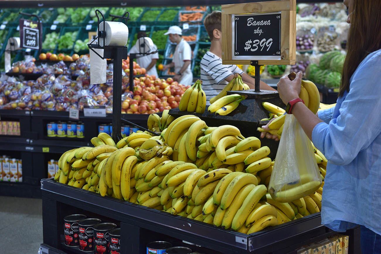 Especialistas sostienen que la inflación de mayo podría ser de dos cifras. 