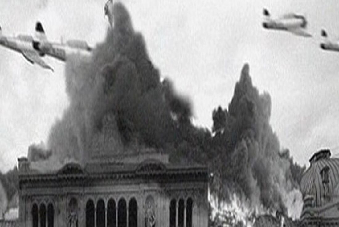 El bombardeo de las Fuerzas Armadas a Plaza de Mayo de 1955.