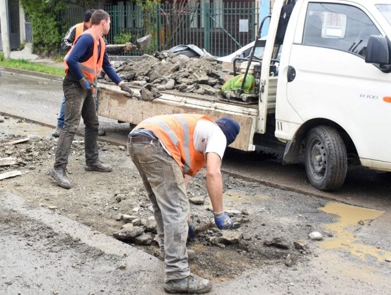 Reparación en calle Roca