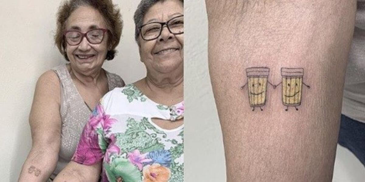 Las abuelas que se tatuaron dos vasos de cerveza para celebrar sus 30 años de amistad