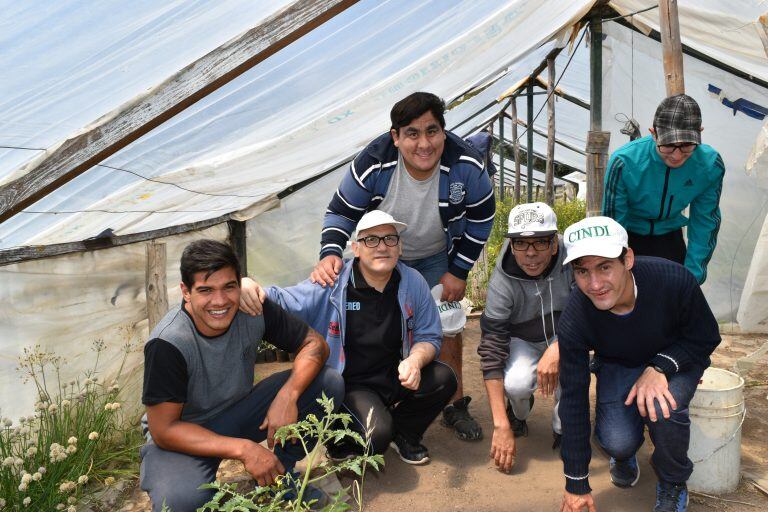 Convenio con la Base Naval para asistir al Monte Frutal