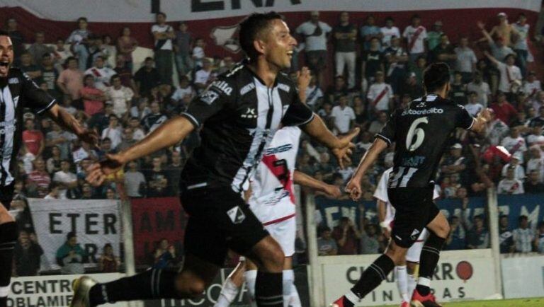 Central Norte venció a Guaraní