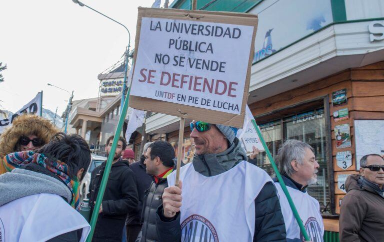 Paro Nacional en Ushuaia - 30 de Abril del 2019