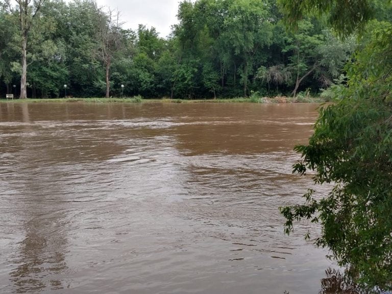 Crecida Rio Xanaes en Arroyito