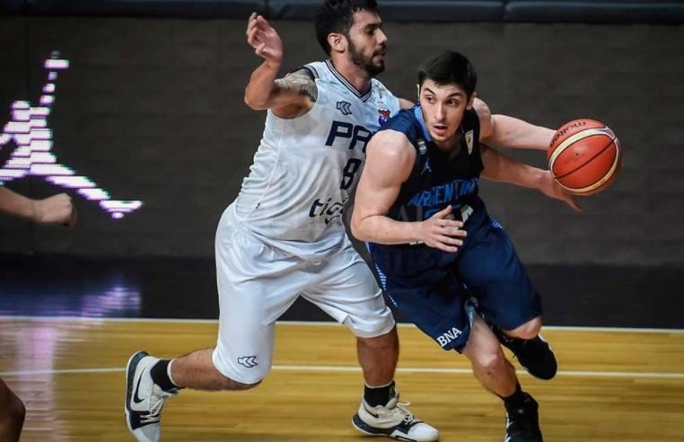 Argentina superó a Paraguay y avanzó a la siguiente fase de las Eliminatorias rumbo al Mundial de China 2019.