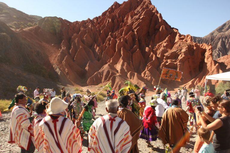 Carnaval en la Quebrada (Clarín)