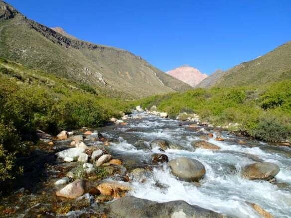 Pesca en el Manzano Histórico, Mendoza.