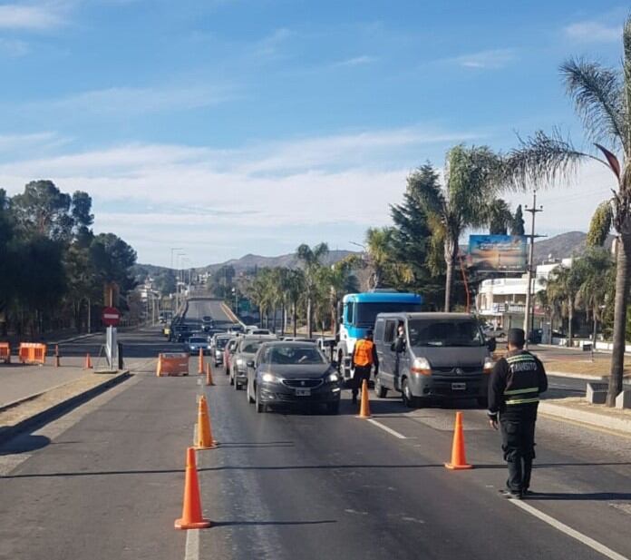 Controles vehiculares en diferentes puntos de Punilla. (Foto: prensa policial).