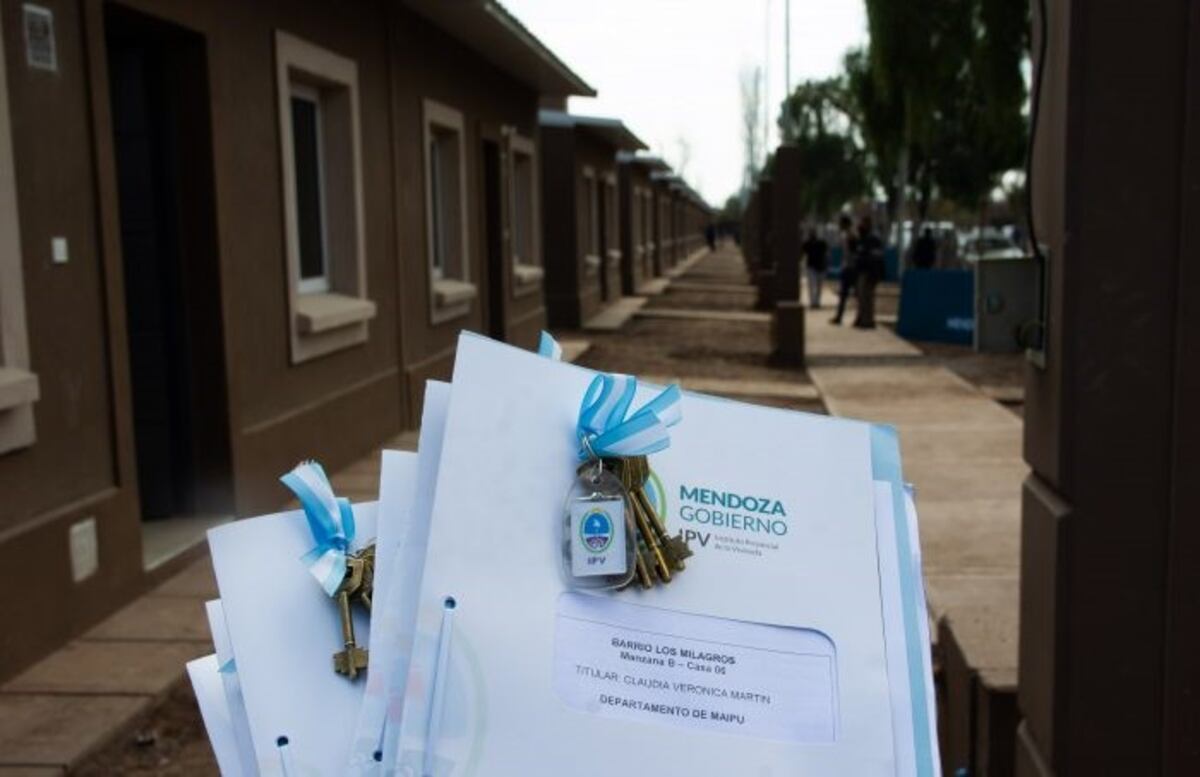 El IPV cumple 73 años y festeja más de 100 mil soluciones habitacionales