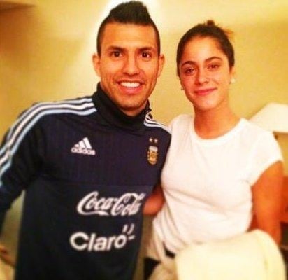 Tini Stoessel y el futbolista del Manchester City tienen una relación de amistad previa al video que grabaron juntos.