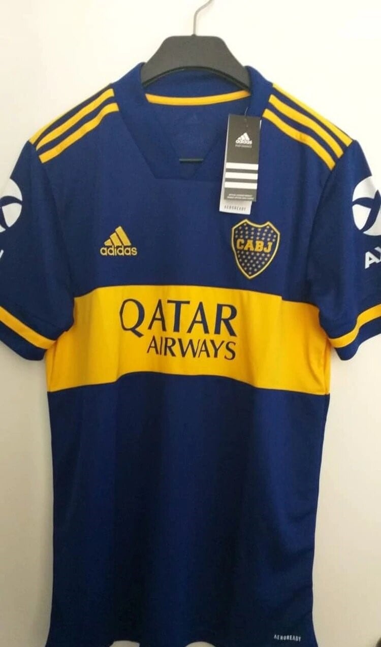 El modelo de la nueva camiseta de Boca que se filtró en las redes.