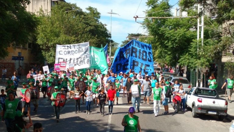 Protesta en Plaza de las Américas.